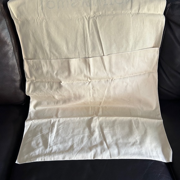 New never used X-Large size Louis Vuitton fold over dust bag - Picture 6 of 10